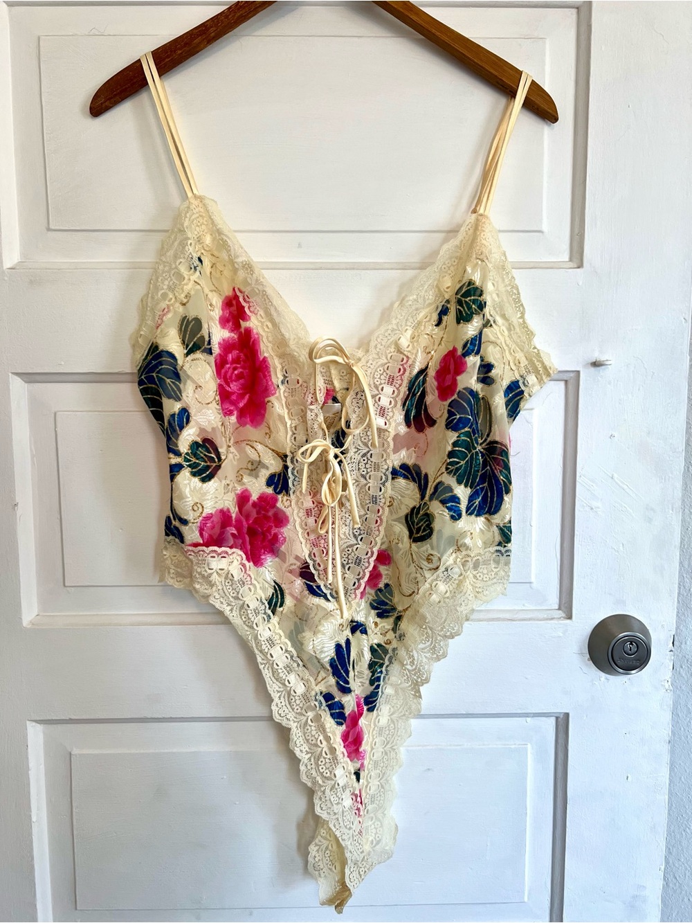 Vintage Victoria’s Secret gold label teddy floral L